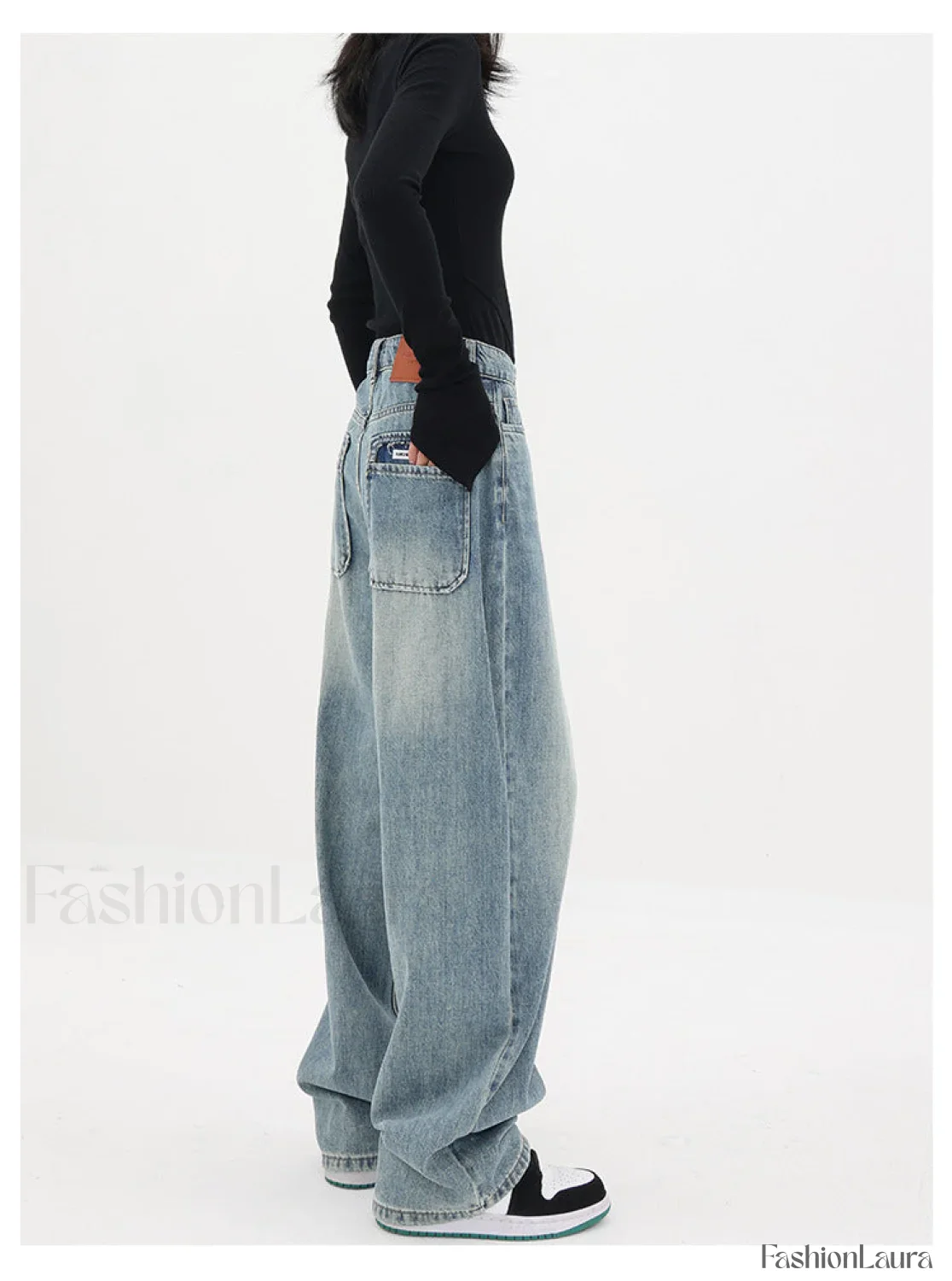 Light Blue Wash Trendy Baggy Boyfriend Jeans - Image 24