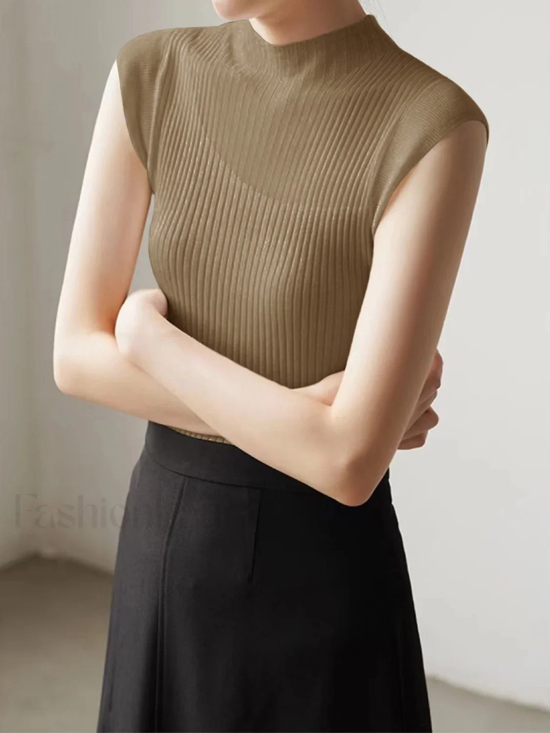 Mesh Patchwork Graceful Sleeveless Top - Image 11