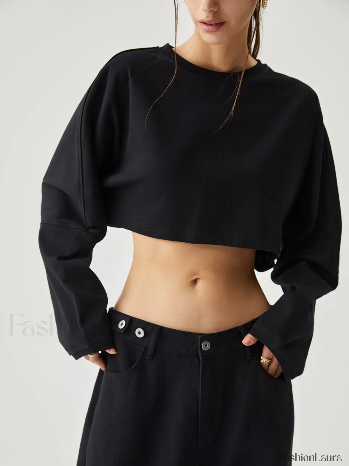 Living Easy Graceful Crop Sweatshirt - Image 15