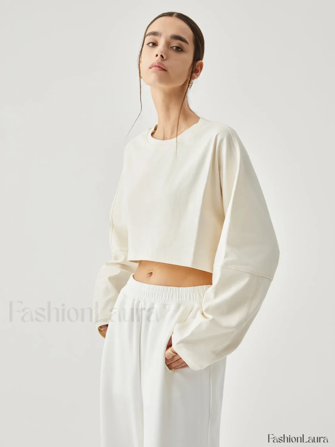 Living Easy Graceful Crop Sweatshirt - Image 16
