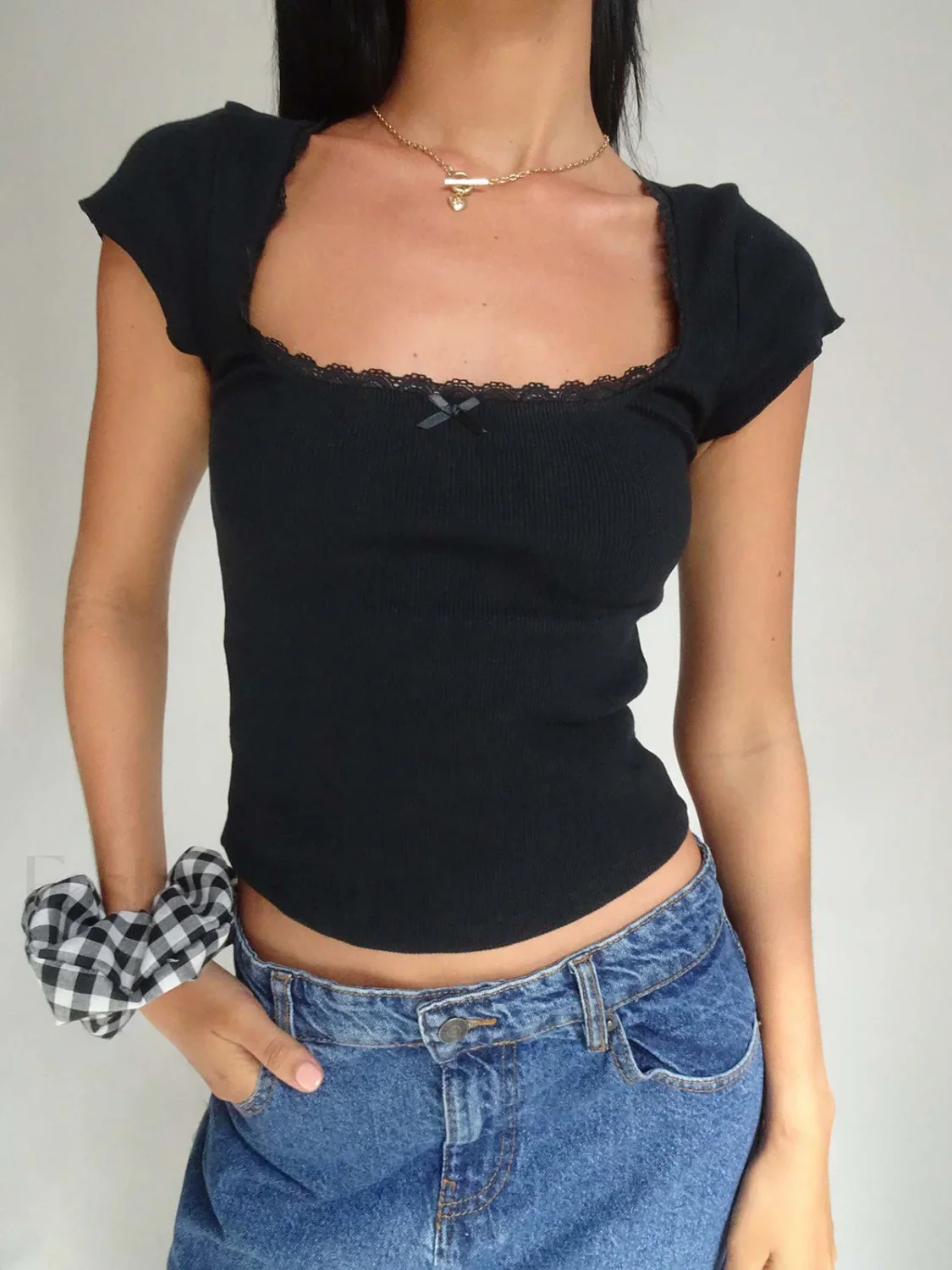 Like That Lace Trim Modern Cap Sleeve Crop Top - Image 10