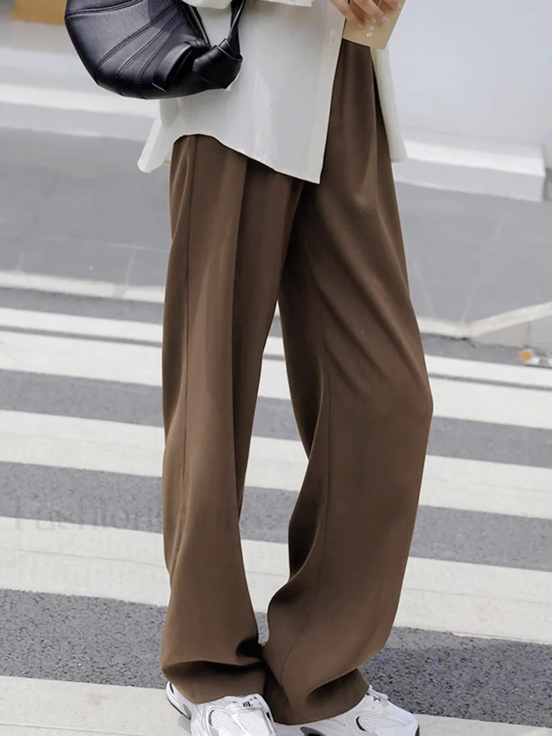Lavish Style Pleat Trendy Wide Leg Pants - Image 4