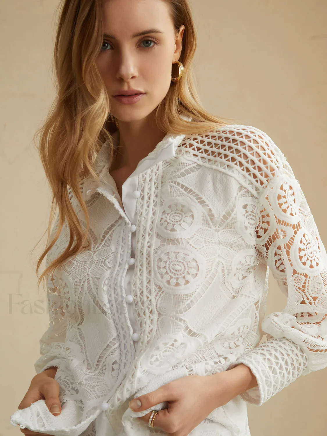 Lace Overlay Two Trendy Piece Shorts Set - Image 2