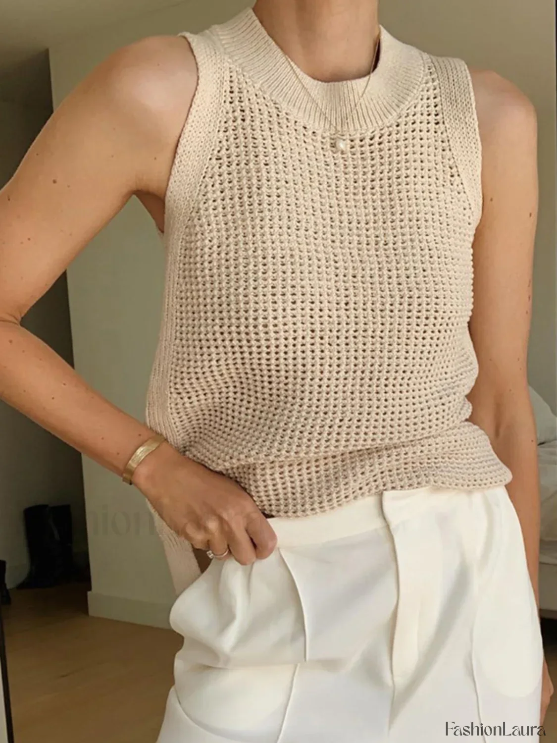 Knit Hollow Graceful Solid Vest - Image 15