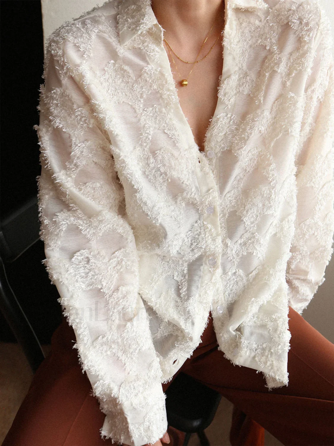 Jacquard Floral Graceful Collared Shirt - Image 5