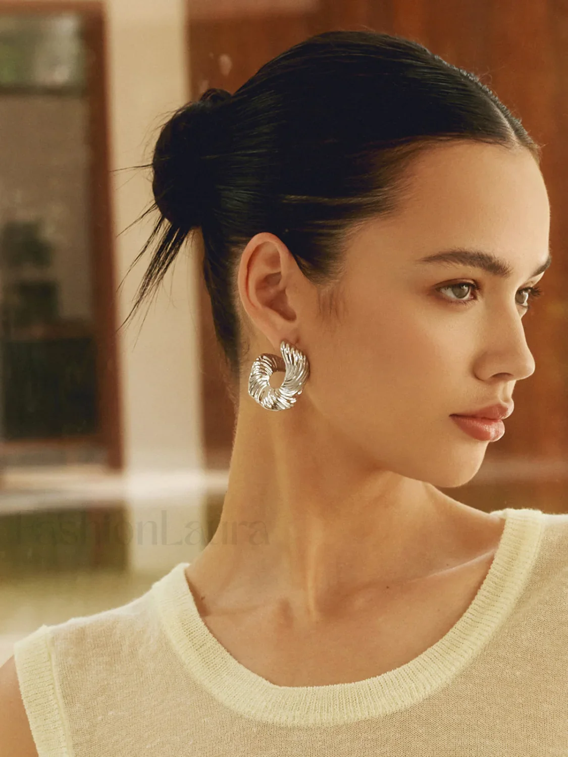 Geometric Irregular Graceful Texture Stud Earrings - Image 12