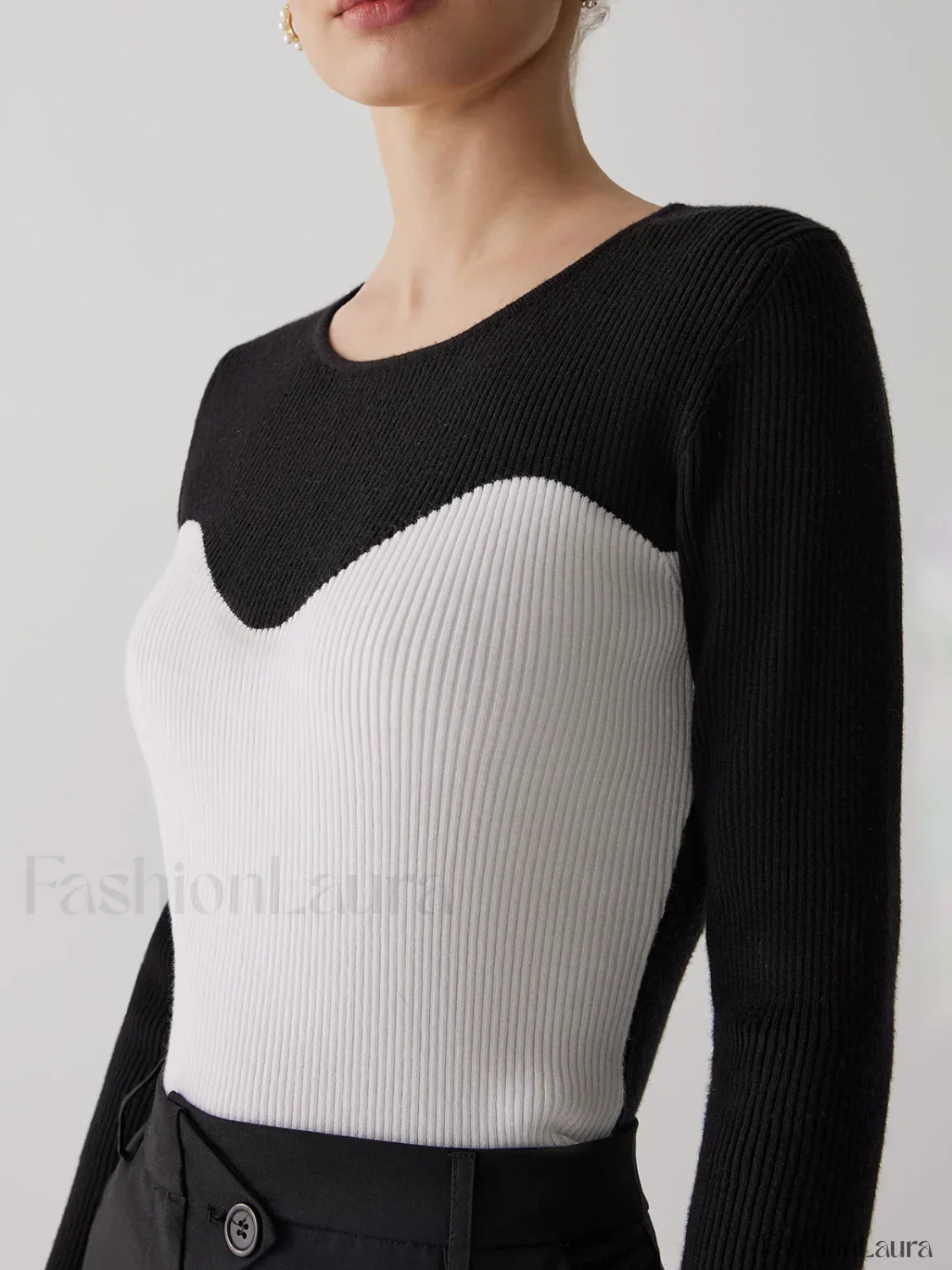 Patchwork Contrast Graceful Crew Neck Sweater - Image 12