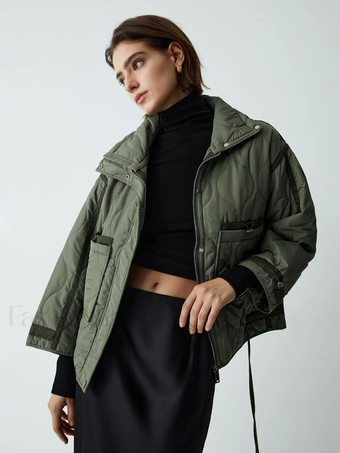 Open Collar Graceful Quilted Coat - Image 2