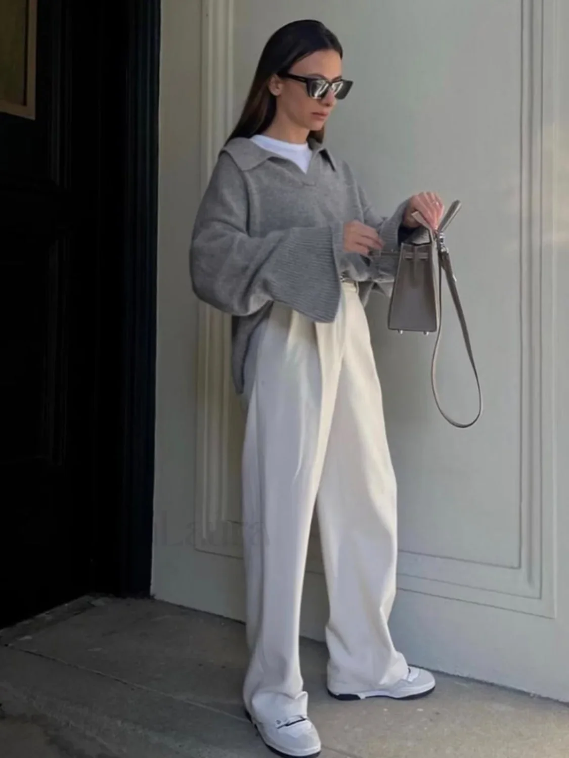 Minimalist Charming Oversized Sweater - Image 6