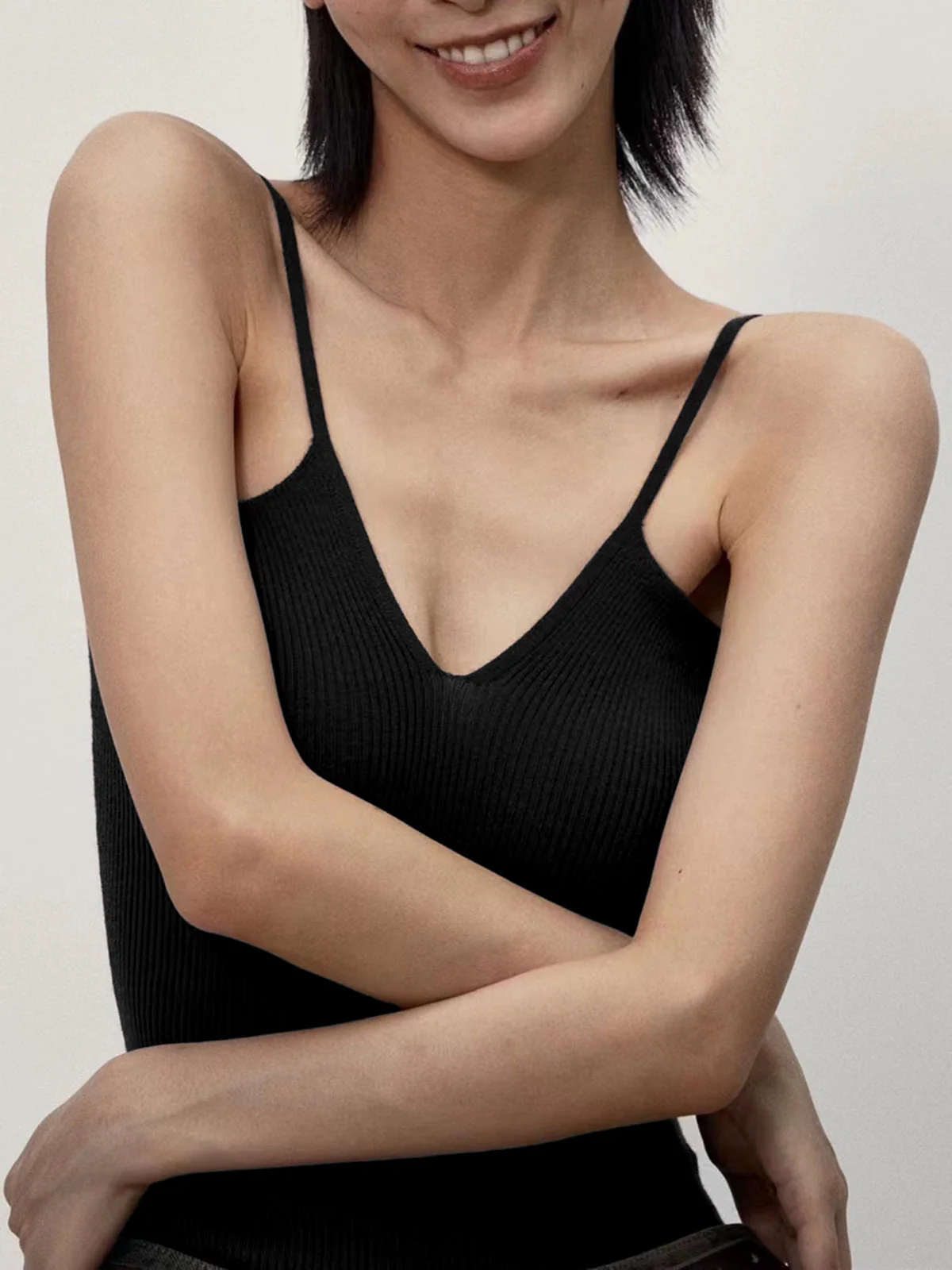 Seamless Deep Graceful Neck Ribbed Cami - Image 3