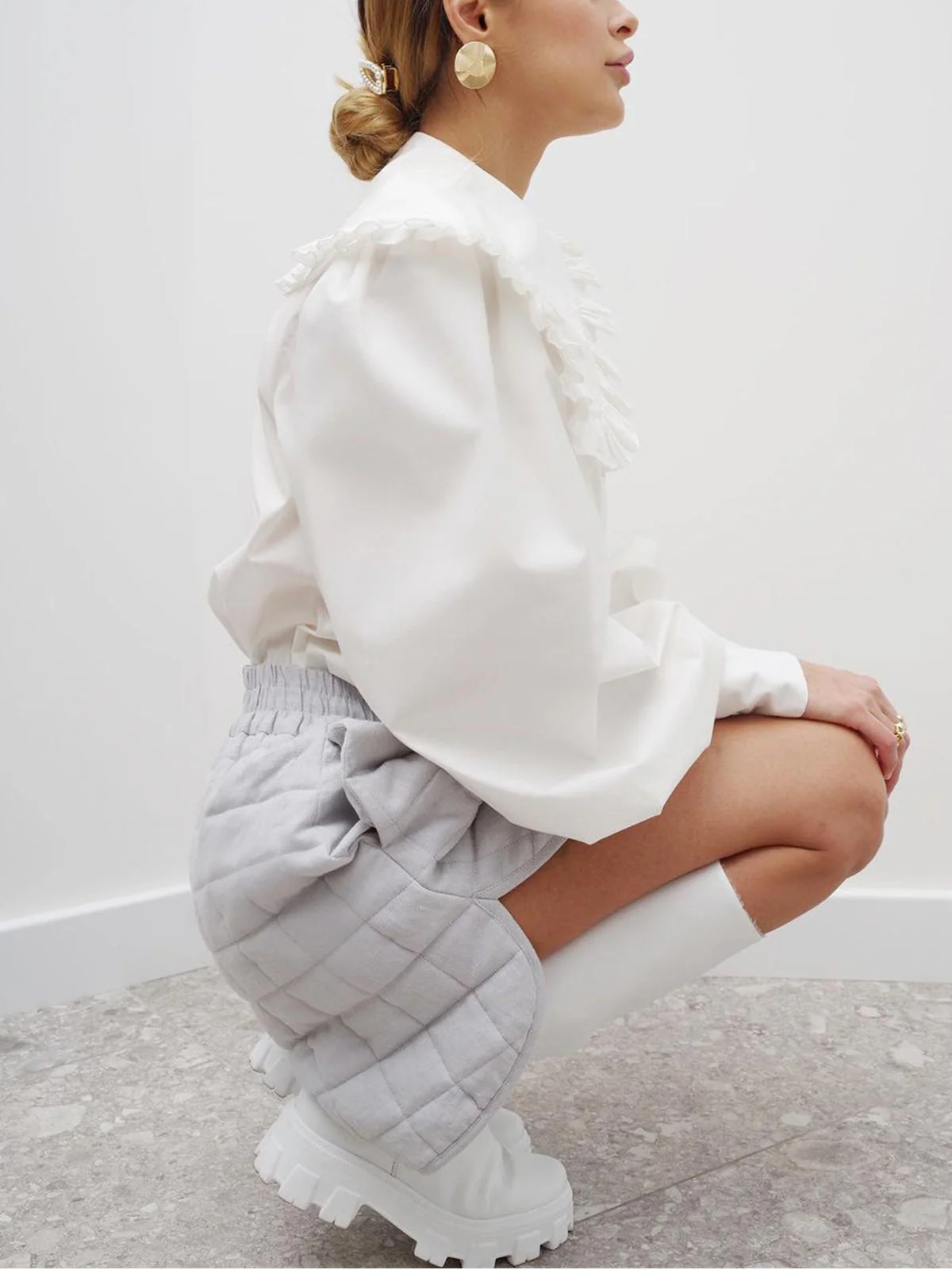 Ruffled Collar Graceful Long Sleeve Shirt - Image 10