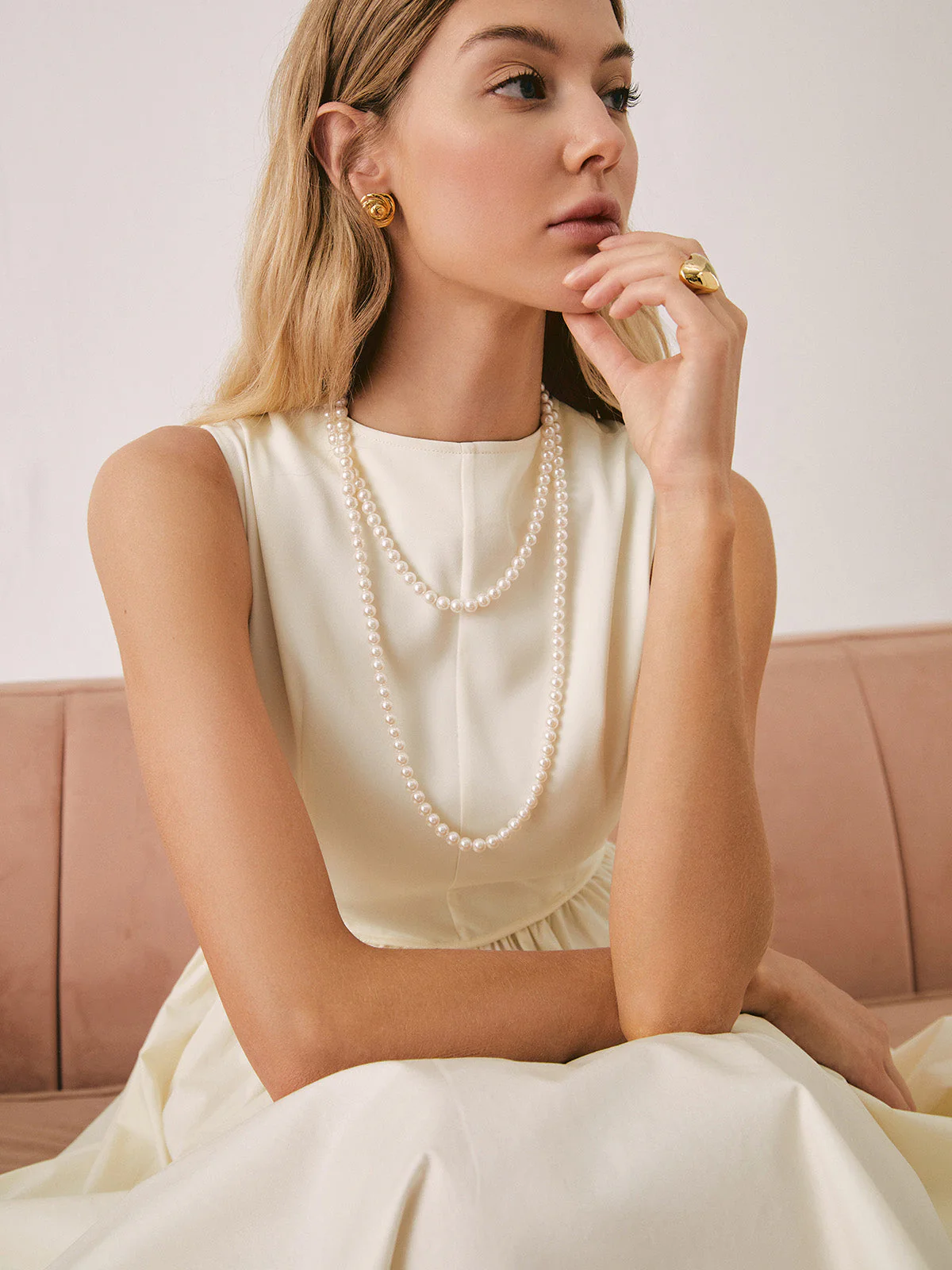 Double Layered Graceful Pearl Necklace - Image 2