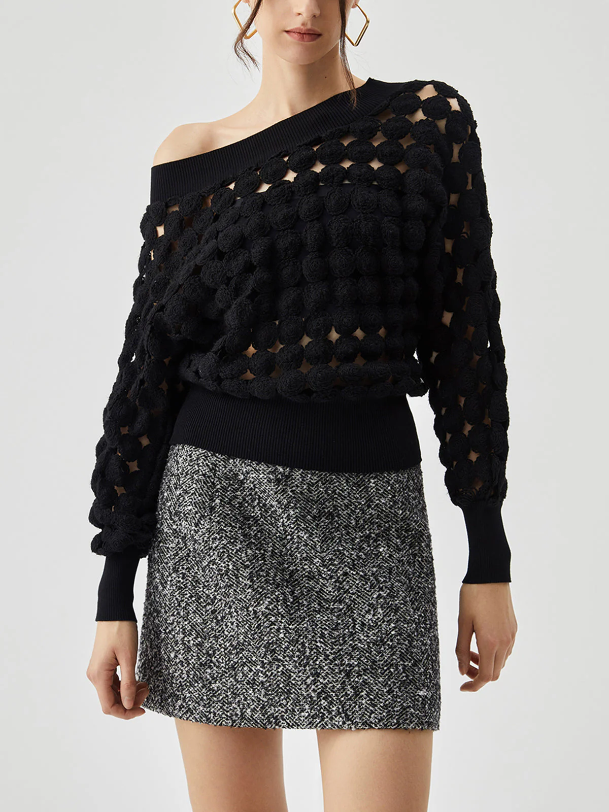 Crocheted Circle Hollow Trendy Off Shoulder Blouse - Image 12