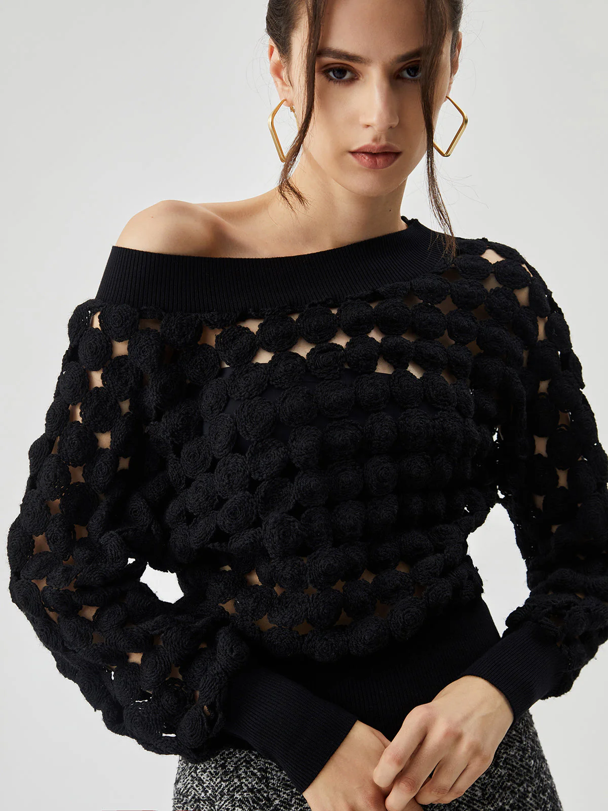 Crocheted Circle Hollow Trendy Off Shoulder Blouse - Image 13