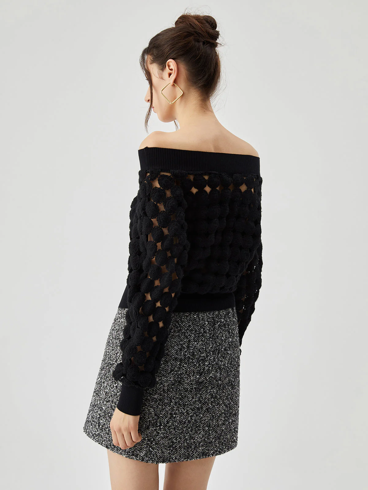 Crocheted Circle Hollow Trendy Off Shoulder Blouse - Image 16