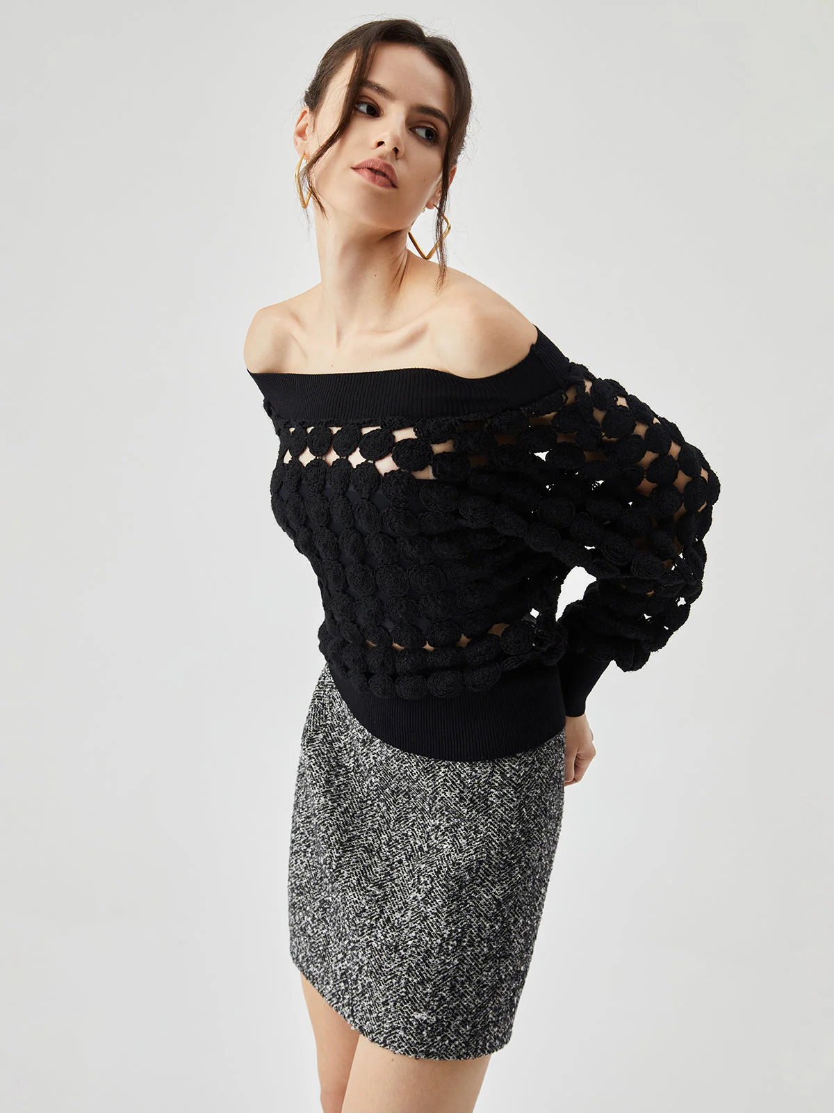 Crocheted Circle Hollow Trendy Off Shoulder Blouse - Image 6