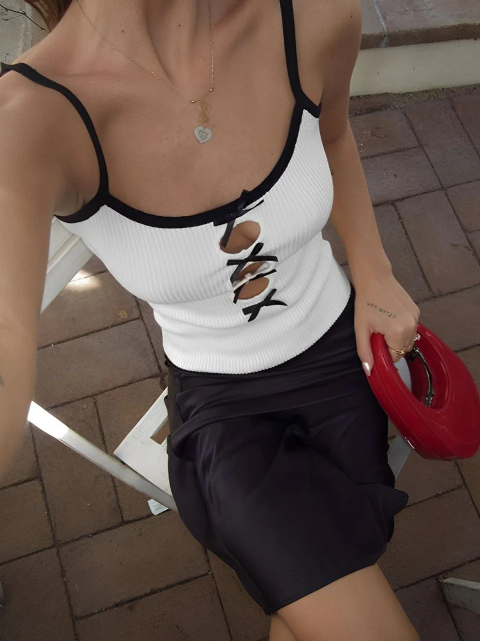 Contrast Trim Cut Trendy Out Cami Top - Image 11