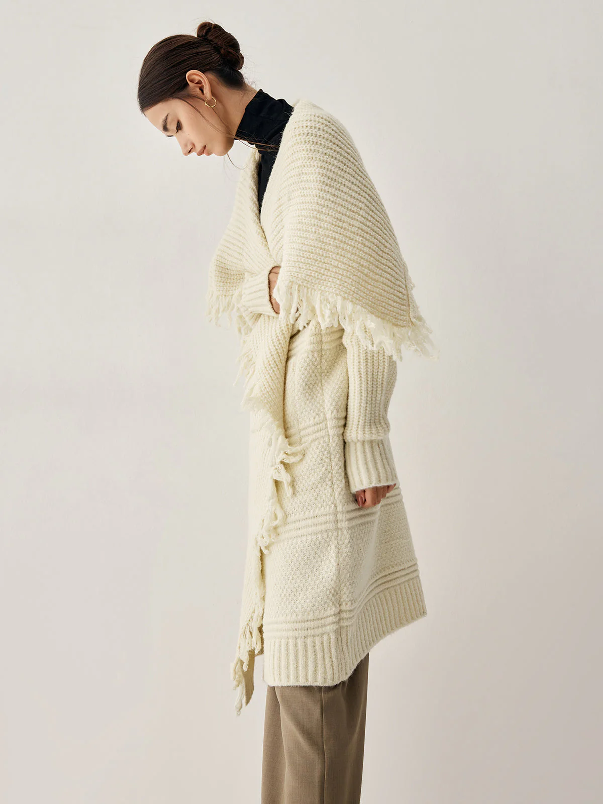 Chunky Knit Tassel Trendy Hem Poncho Cardigan - Image 15