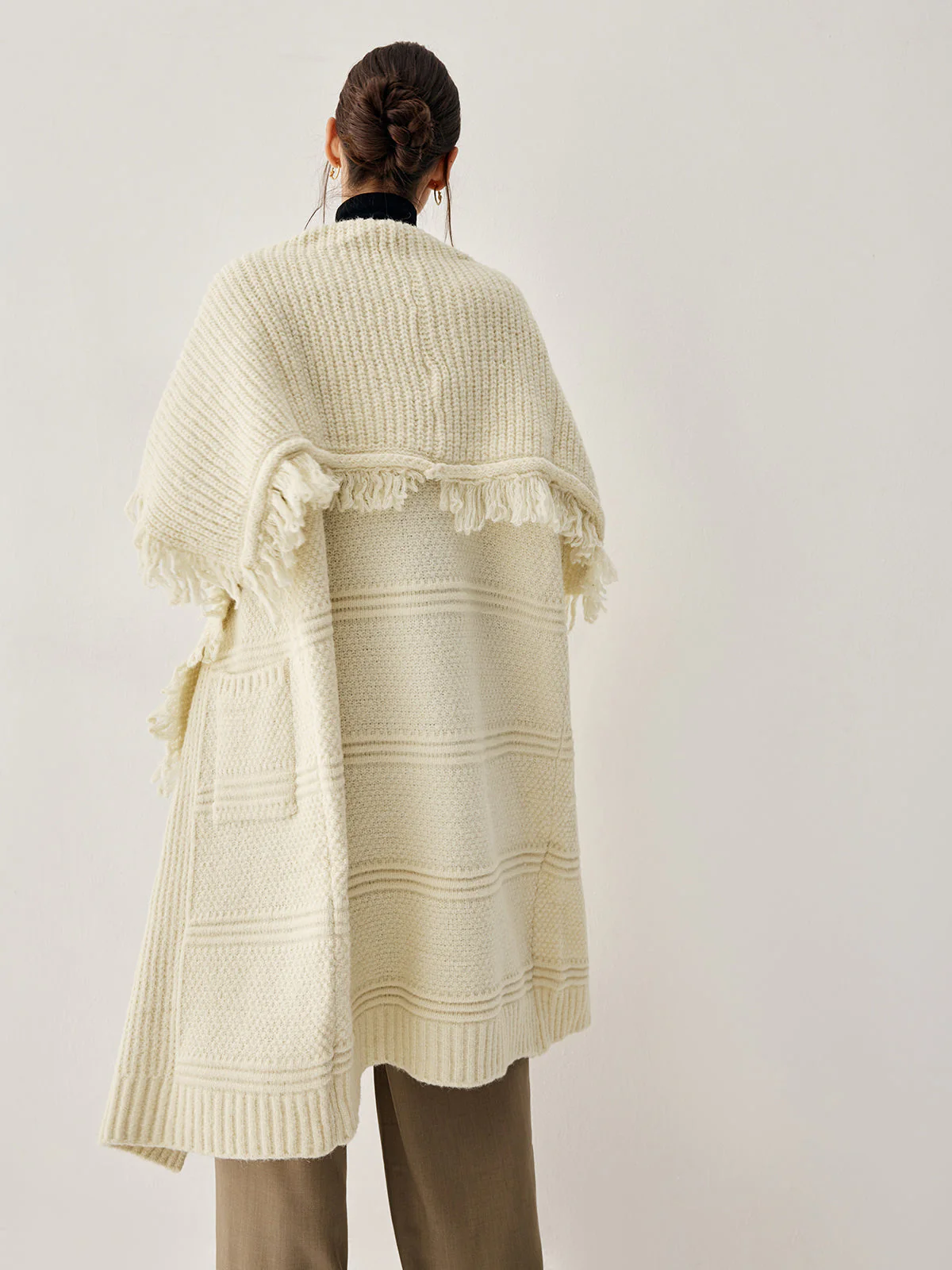 Chunky Knit Tassel Trendy Hem Poncho Cardigan - Image 6