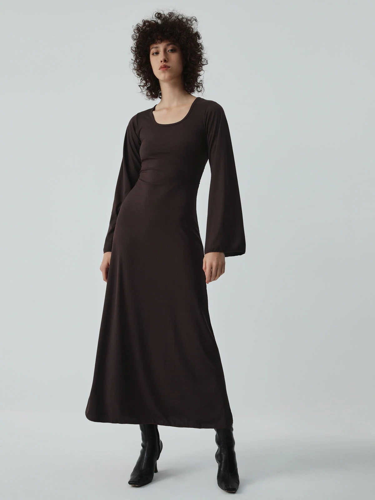 Caramel Flare Long Trendy Sleeve Knit Long Dress - Image 14