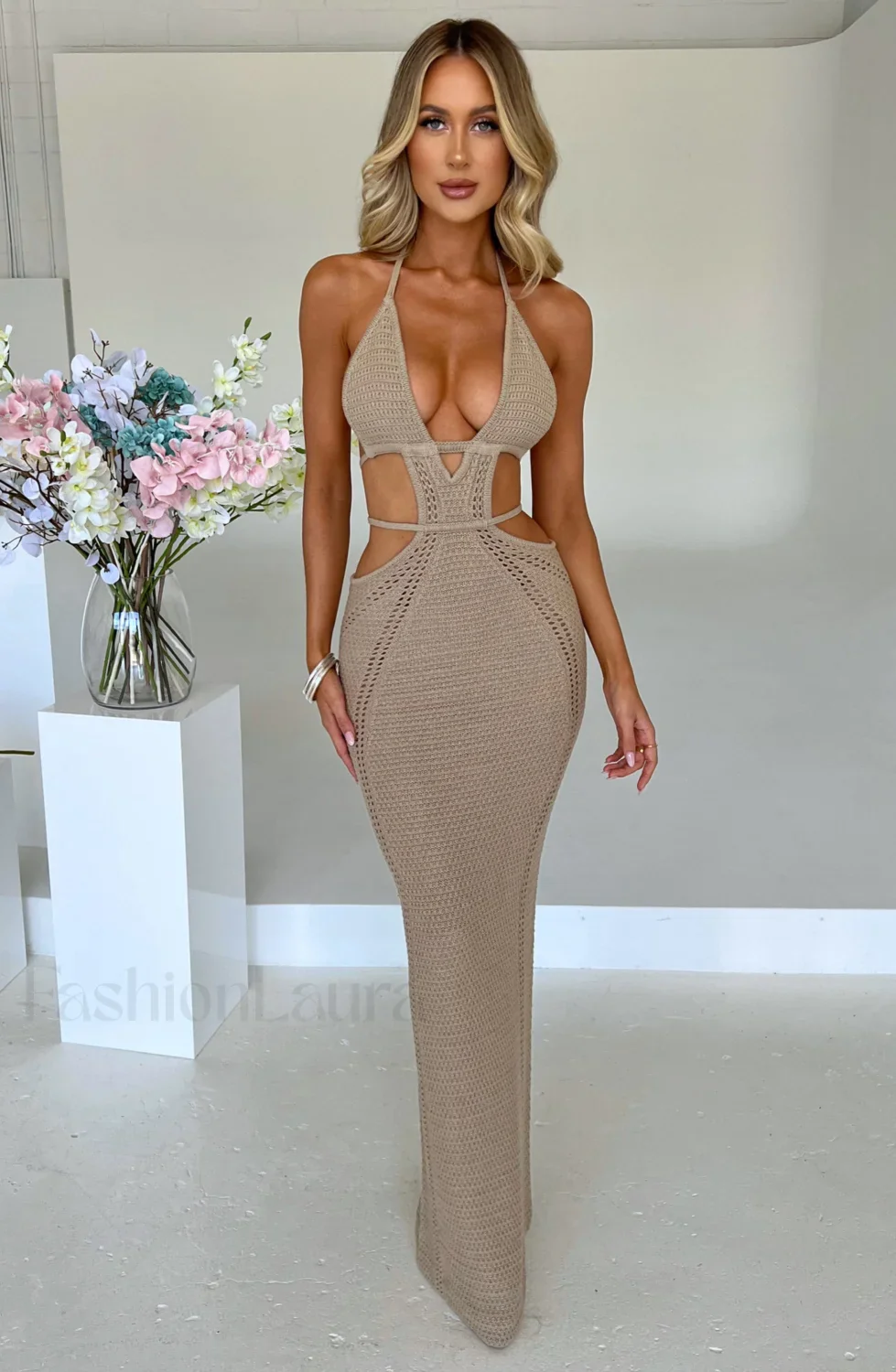 Arabella Maxi Graceful Dress - Beige - Image 3