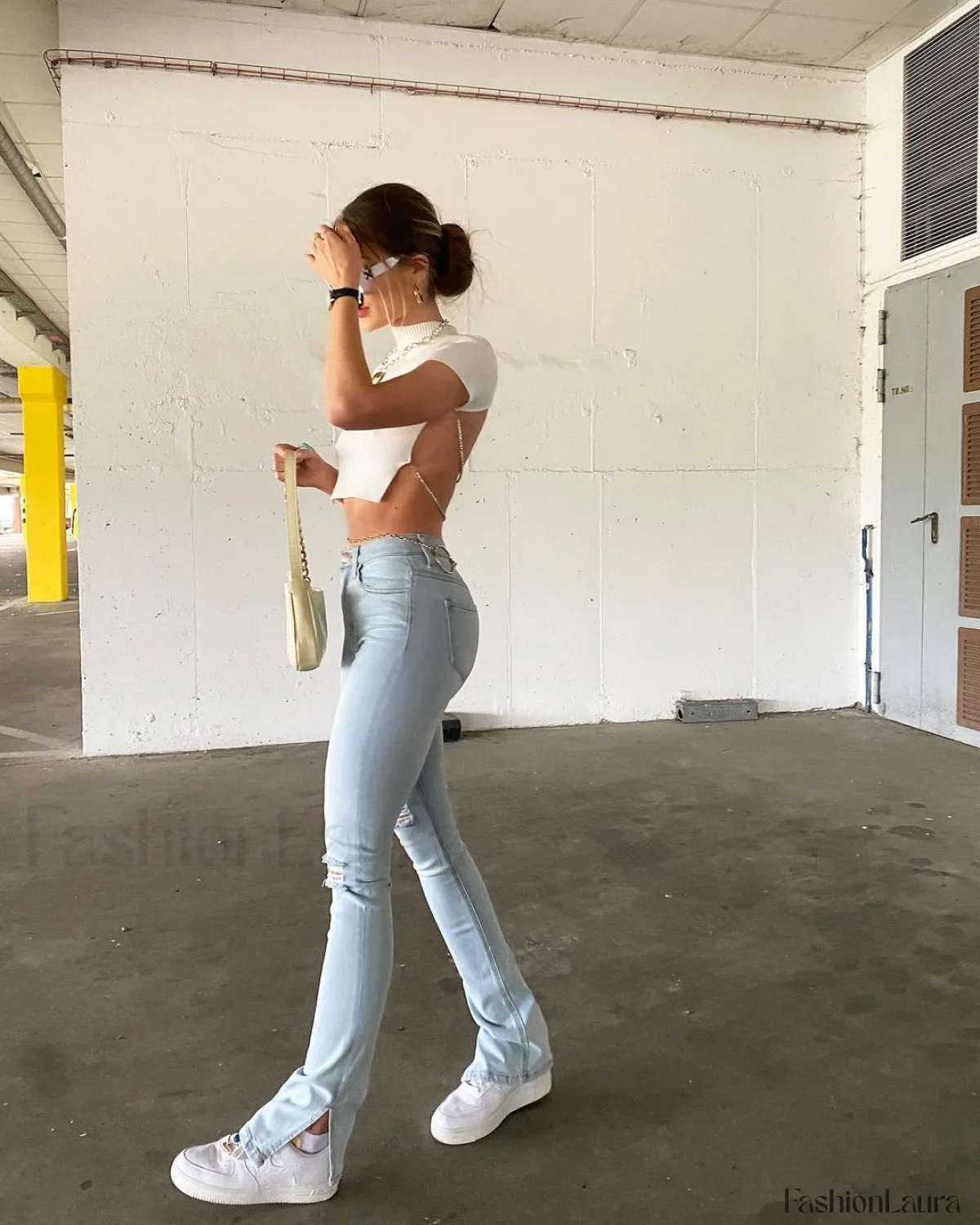 High Waist Graceful Slim Jeans - Image 8