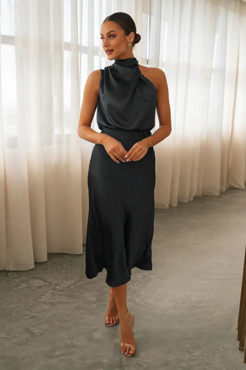Halter Sleeveless Stylish Satin Bridesmaid Dress - Image 51
