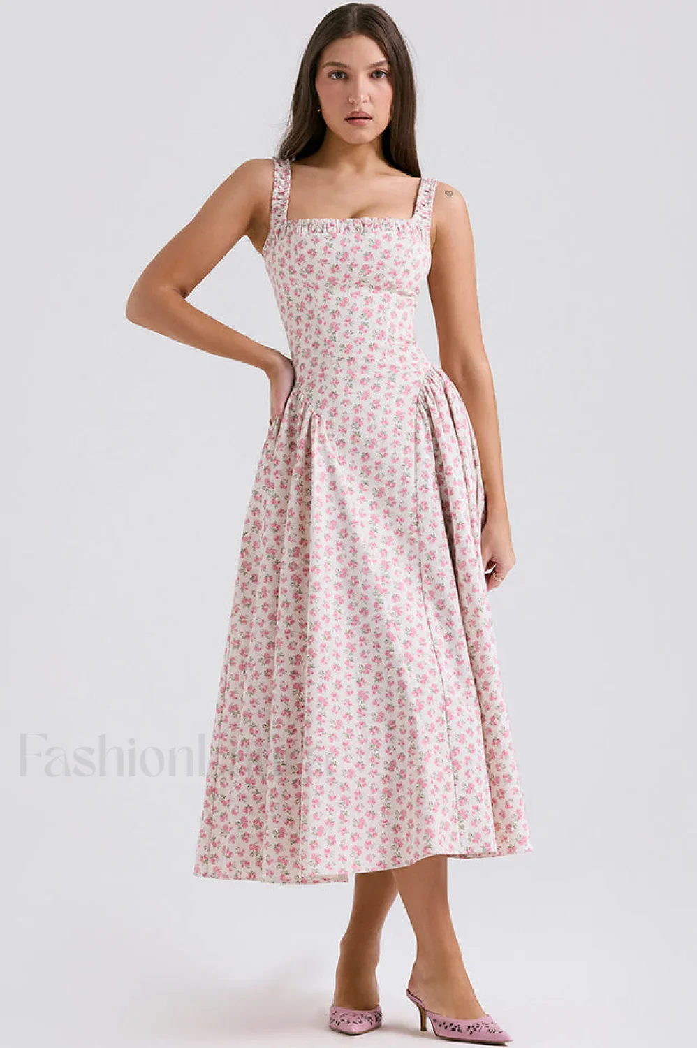 Dorothy White Stylish Rosebud Print Sundress - Image 7