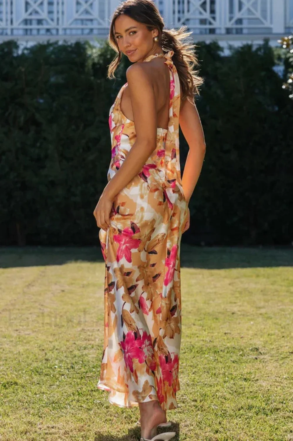 Simply Sleek Stylish Maxi Dress - Image 24