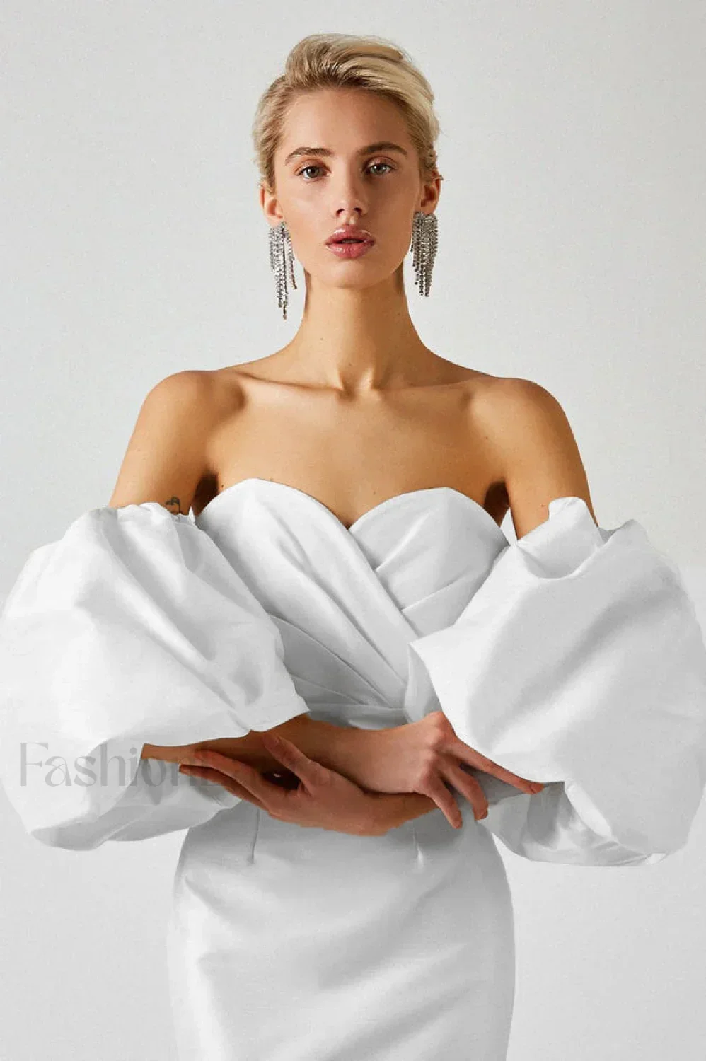Satin Strapless Stylish Midi Dress - Image 4