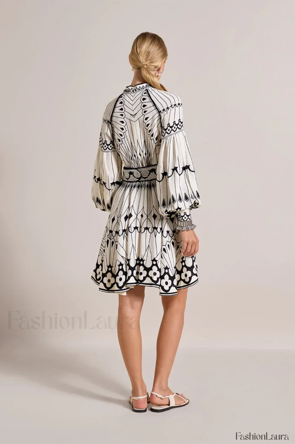 Pernilla Elegant Short Dress - Image 16