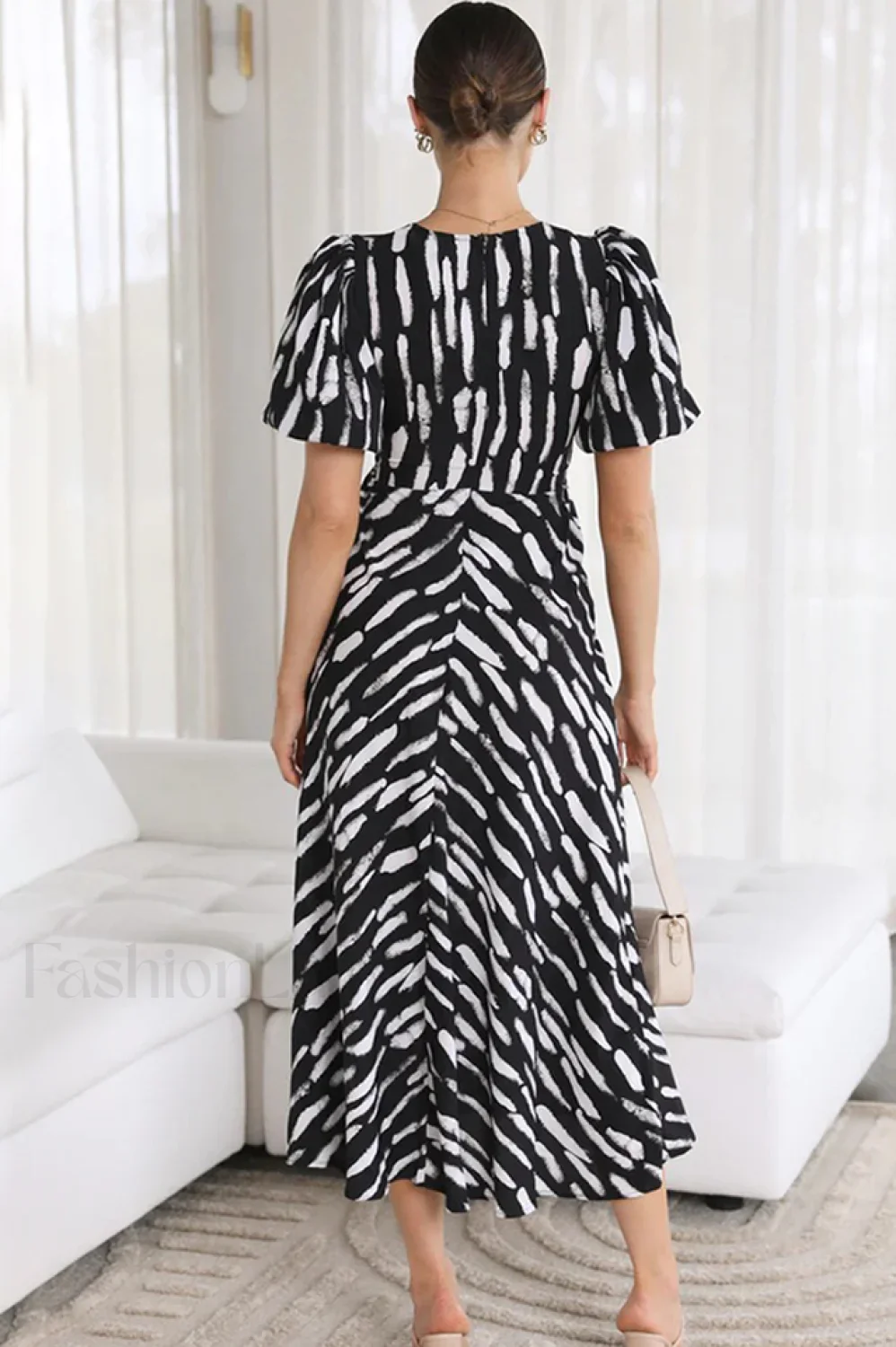 Paysley Elegant Midi Dress - Image 11