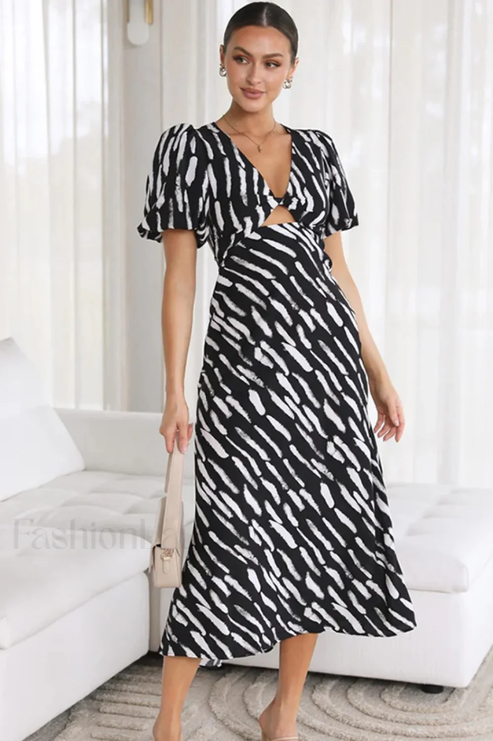 Paysley Elegant Midi Dress - Image 15