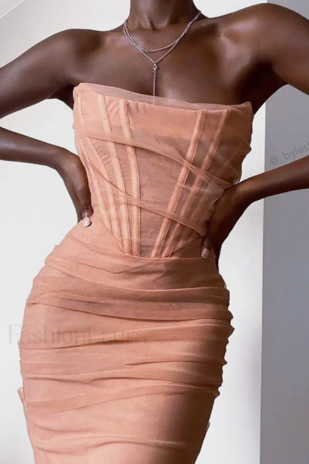 Mesh Strapless Stylish Corset Dress - Image 32