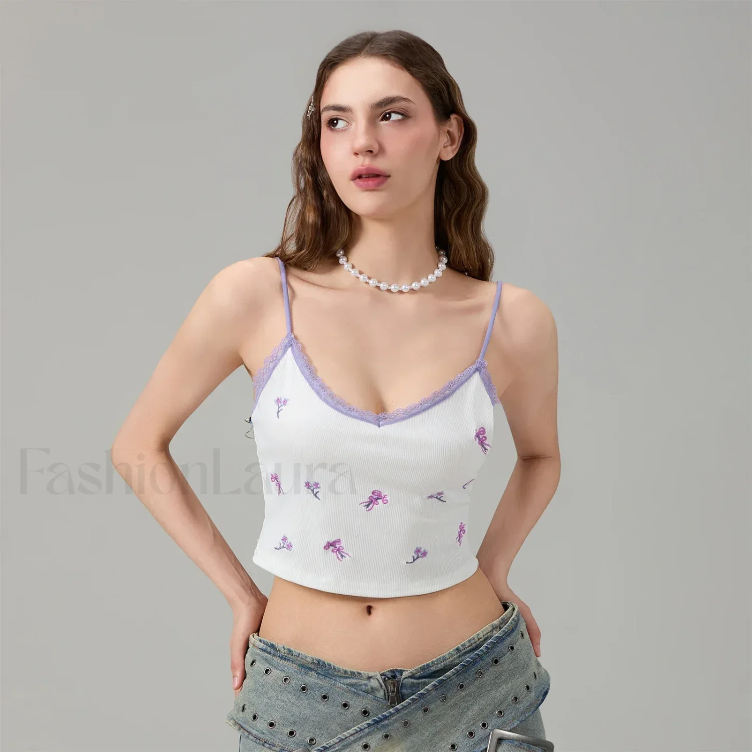 Fitted Lace Trim Crop Top - Image 9