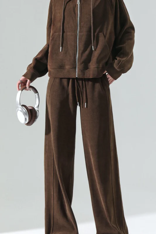 Fleece Lined Relaxed Knit Pants - Image 10