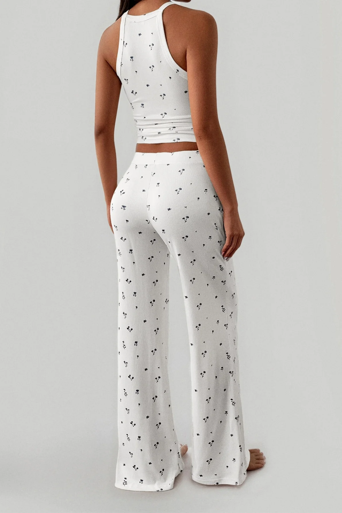 Floral Print Spaghetti Strap Top Straight Leg Pants Set - Image 3