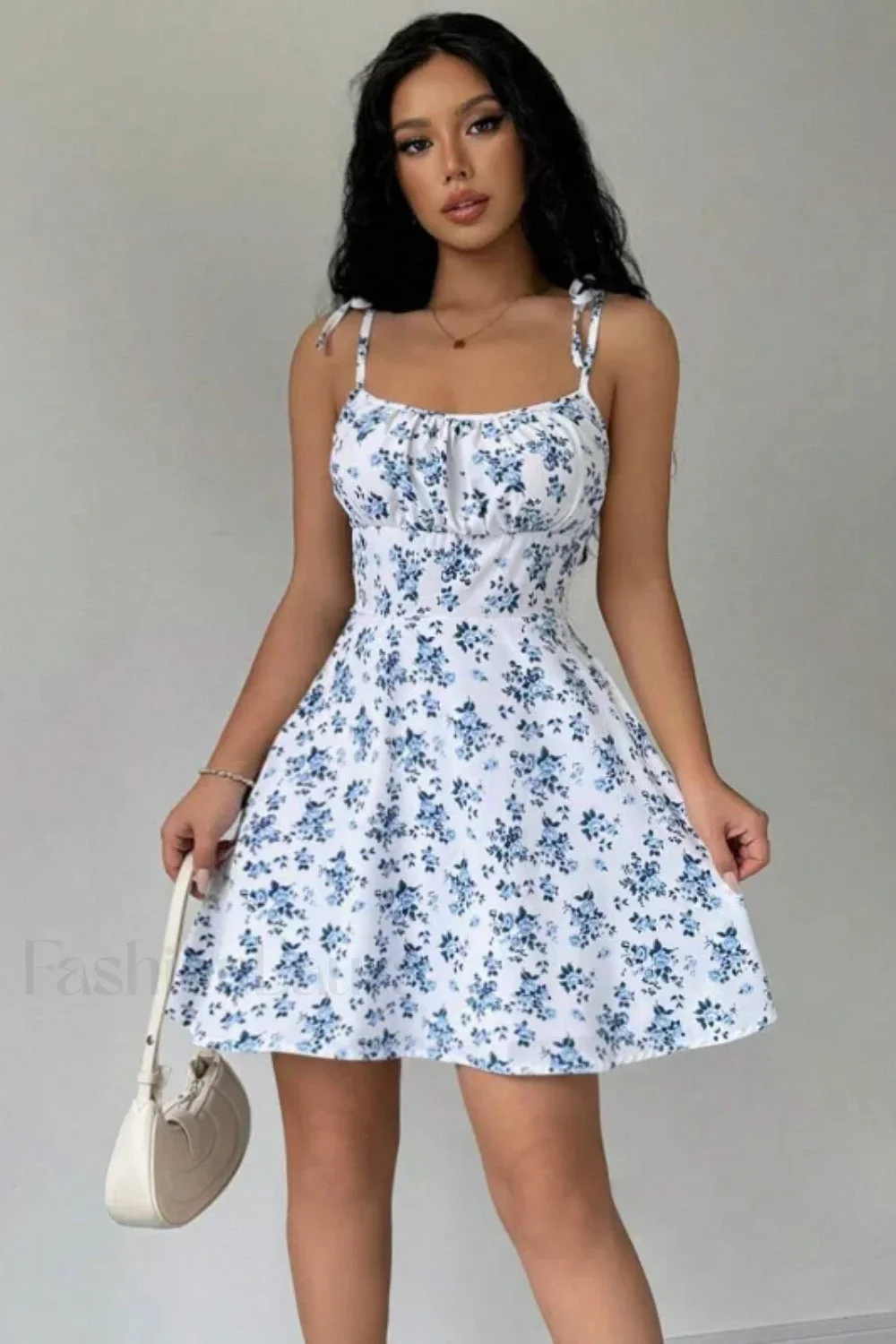 Floral Strappy Square Collar Gentle Wind Floral Dress - Image 4