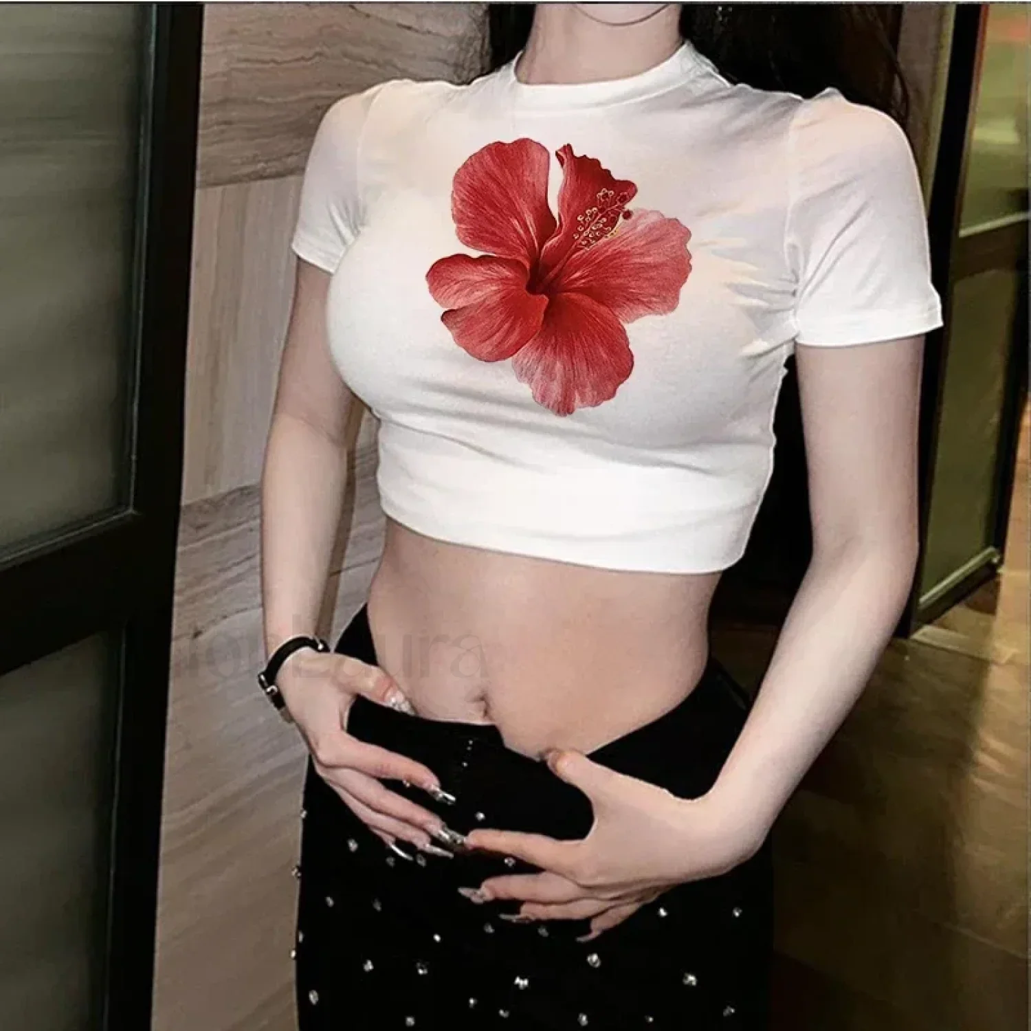 Flower Print Vintage Crop Top T-Shirt - Image 4