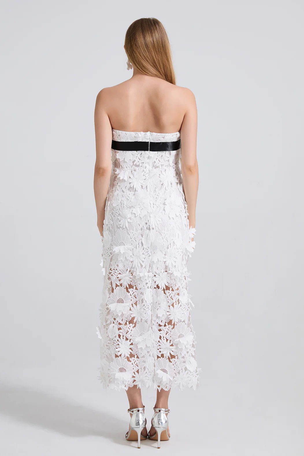 Heavy Lace 3D Embroidery Strapless Camellia Prom Dress - Image 6
