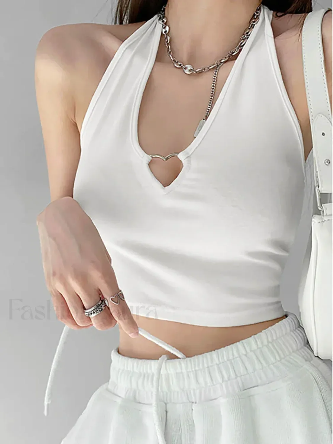 Heliar V-neck Cropped Knitted Tank Top - Image 11