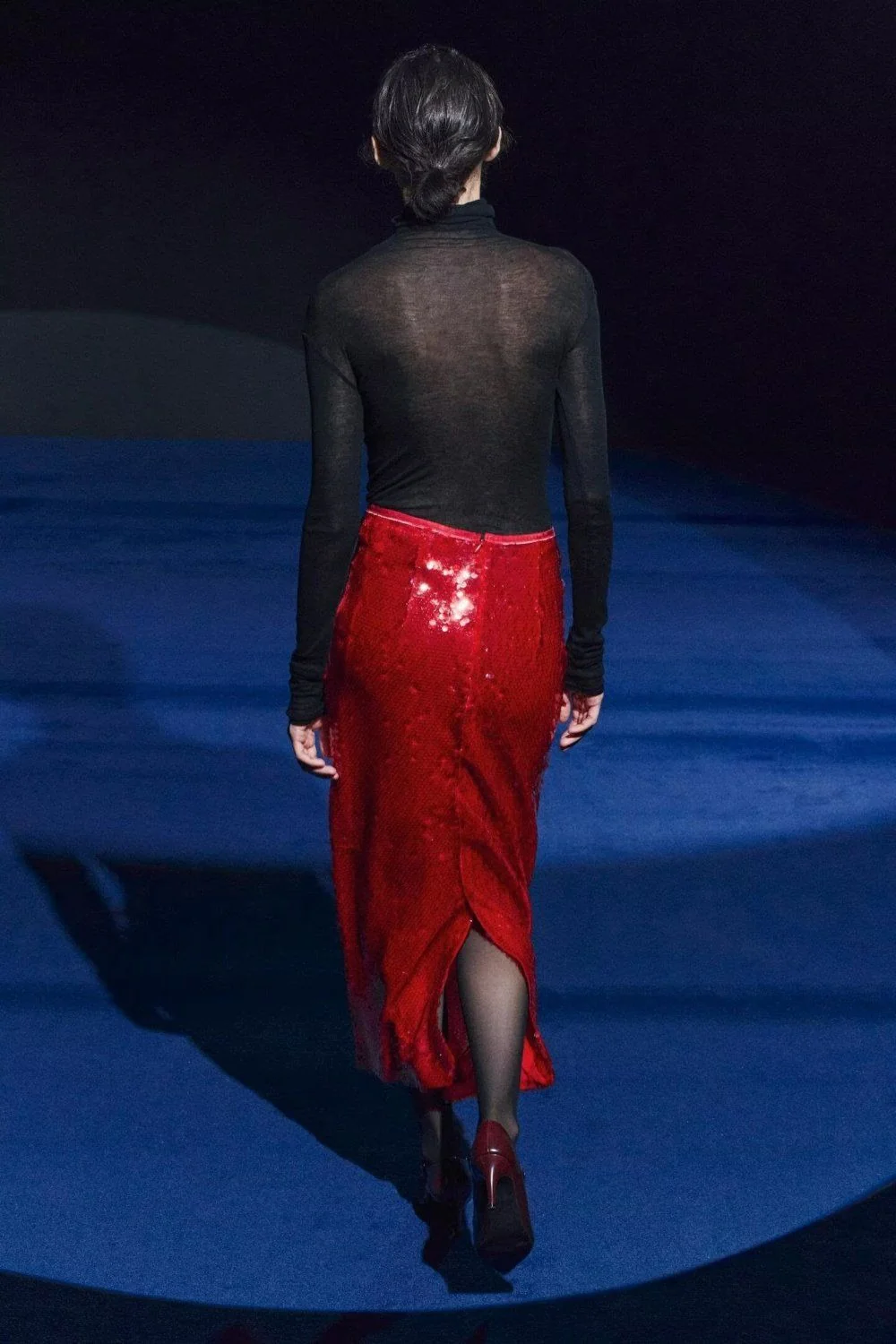 High Waist Sequin Slit Bodycon Skirt - Image 4