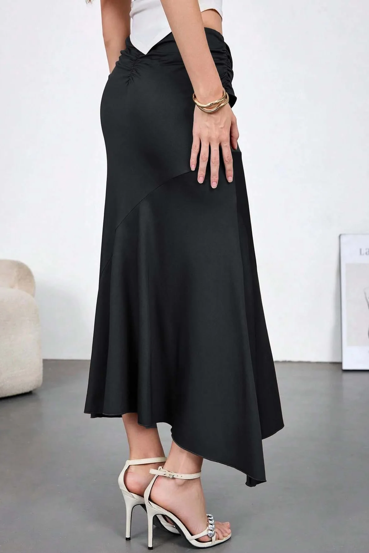 High Waist Wood Veneer Sash Bodycon Skirt - Image 4
