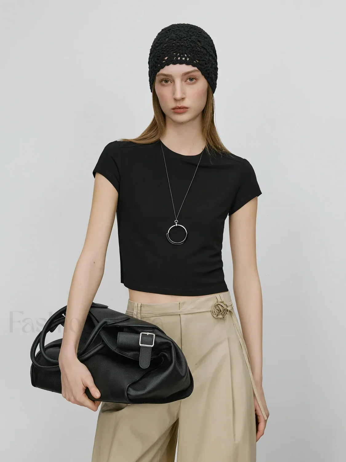 Ice-Feel Slim Black Short Sleeve T-Shirt - Image 2