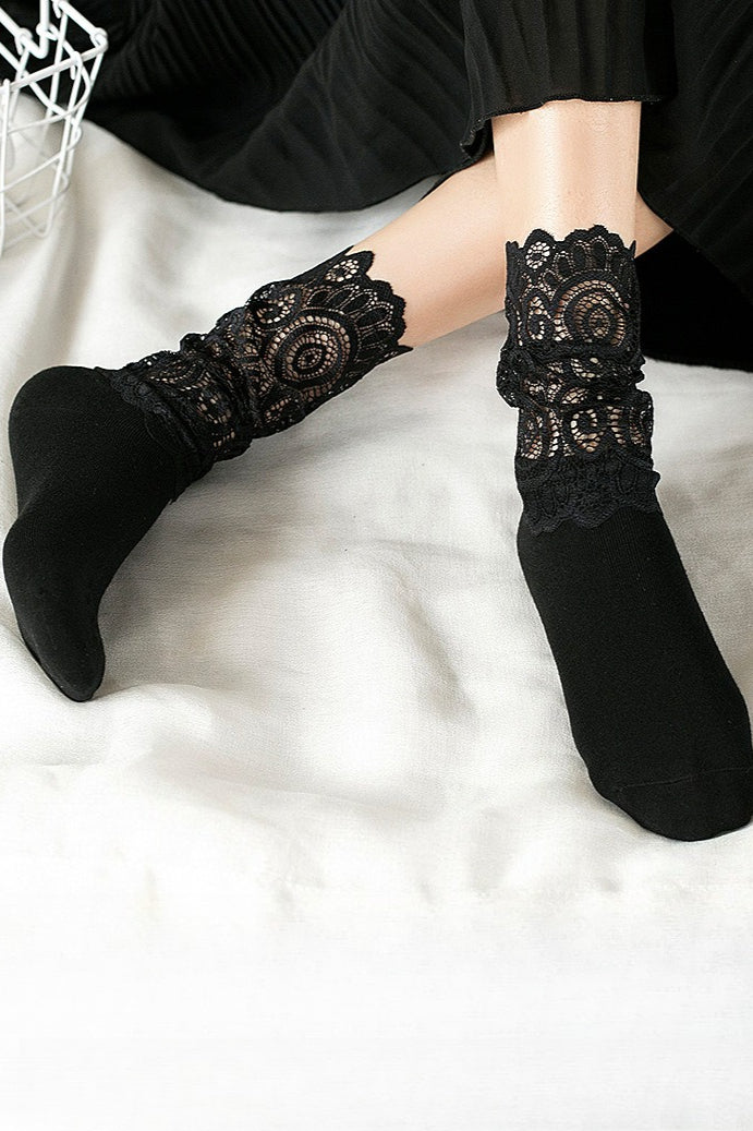 Lace Sheer Mesh Bowknot Frilly Crew Socks - Image 2