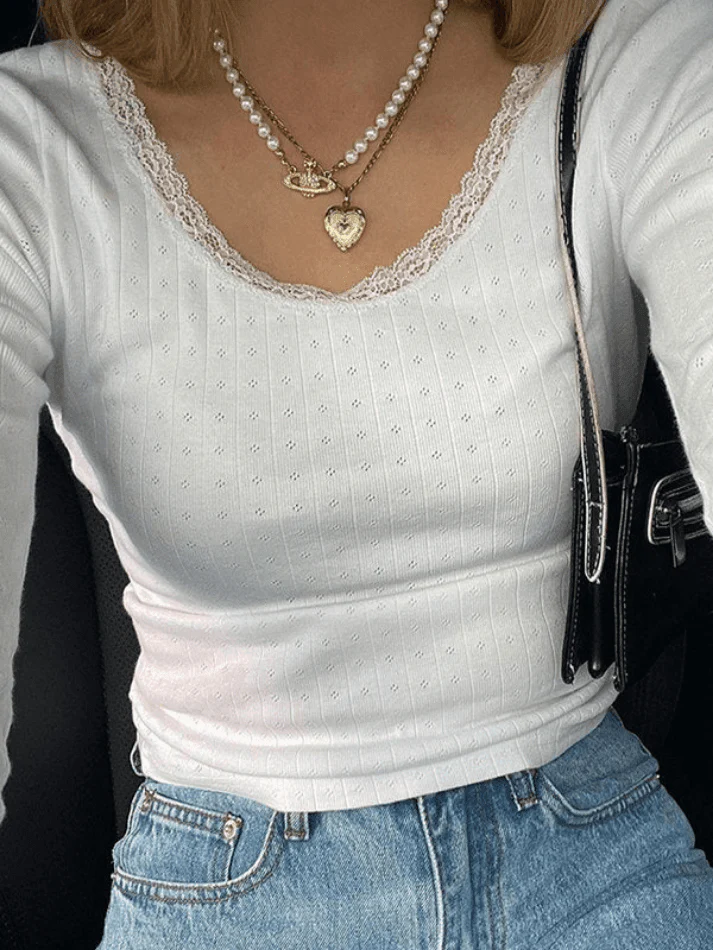 Lace Trim White Knit Top - Image 2