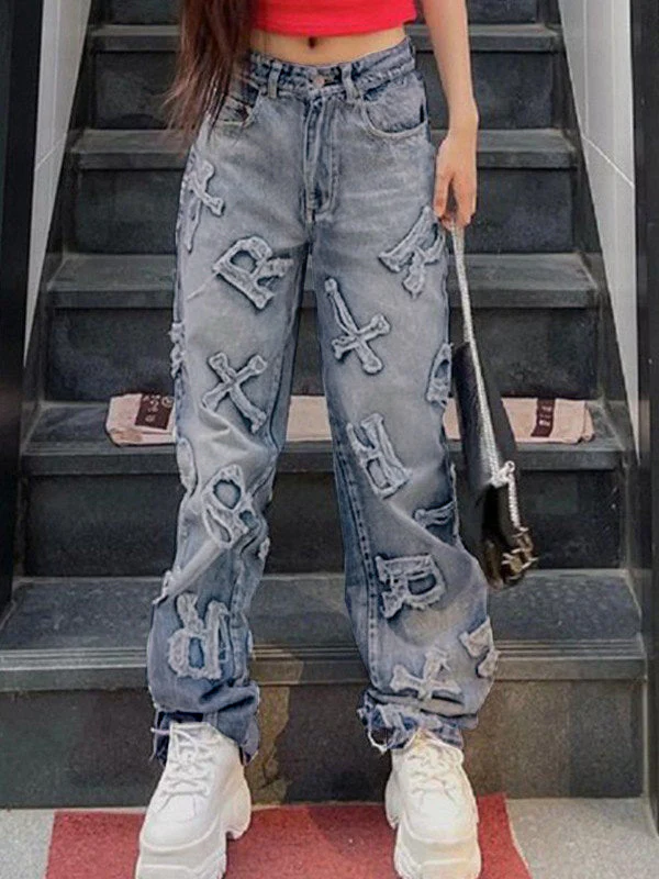 Letter Patch Faded Boyfriend Jeans - Image 32
