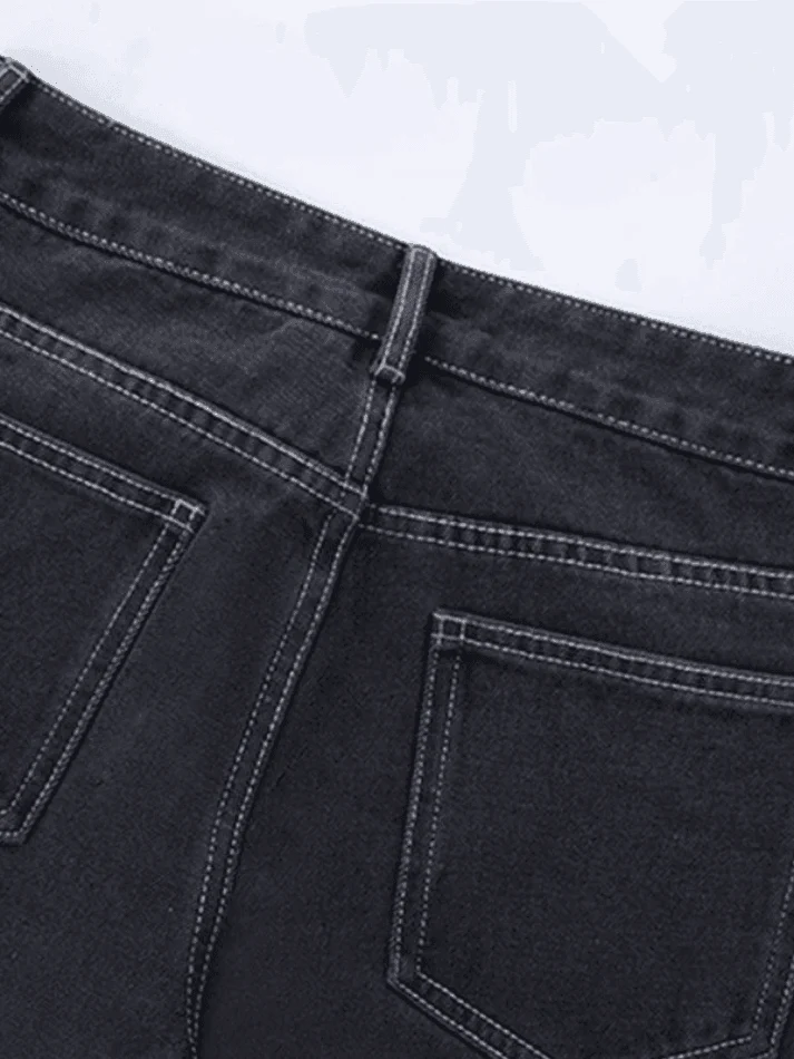Light Wash Denim Boyfriend Jeans - Image 19