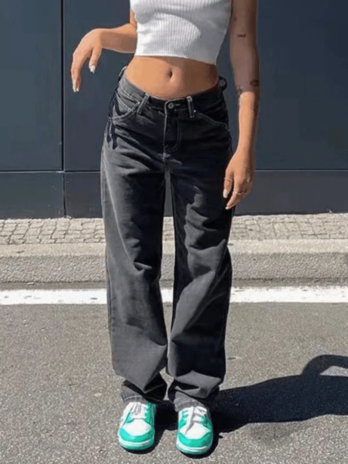 Light Wash Denim Boyfriend Jeans - Image 21