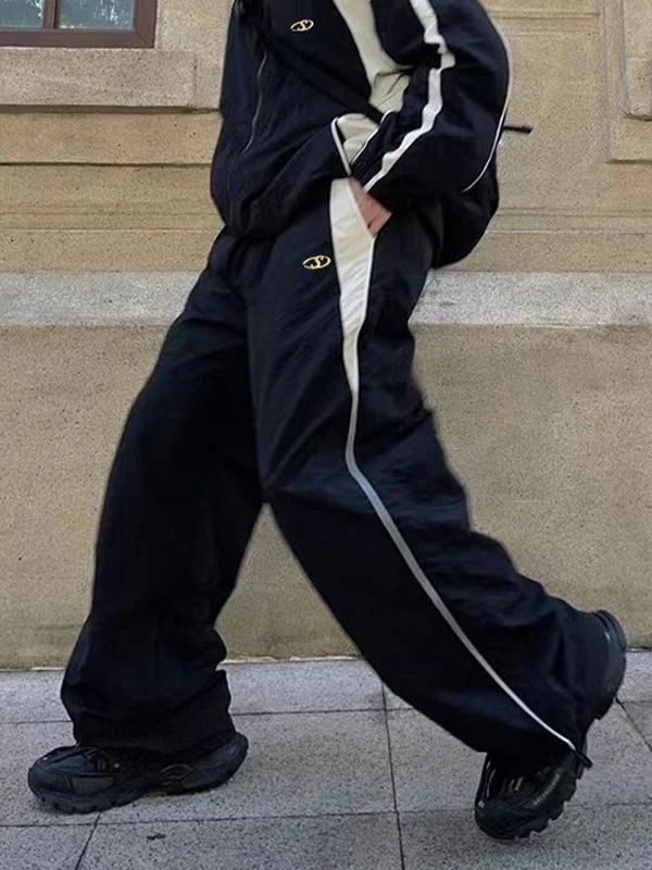 Men's Contrast Paneled Loose Parachute Pants - Image 2